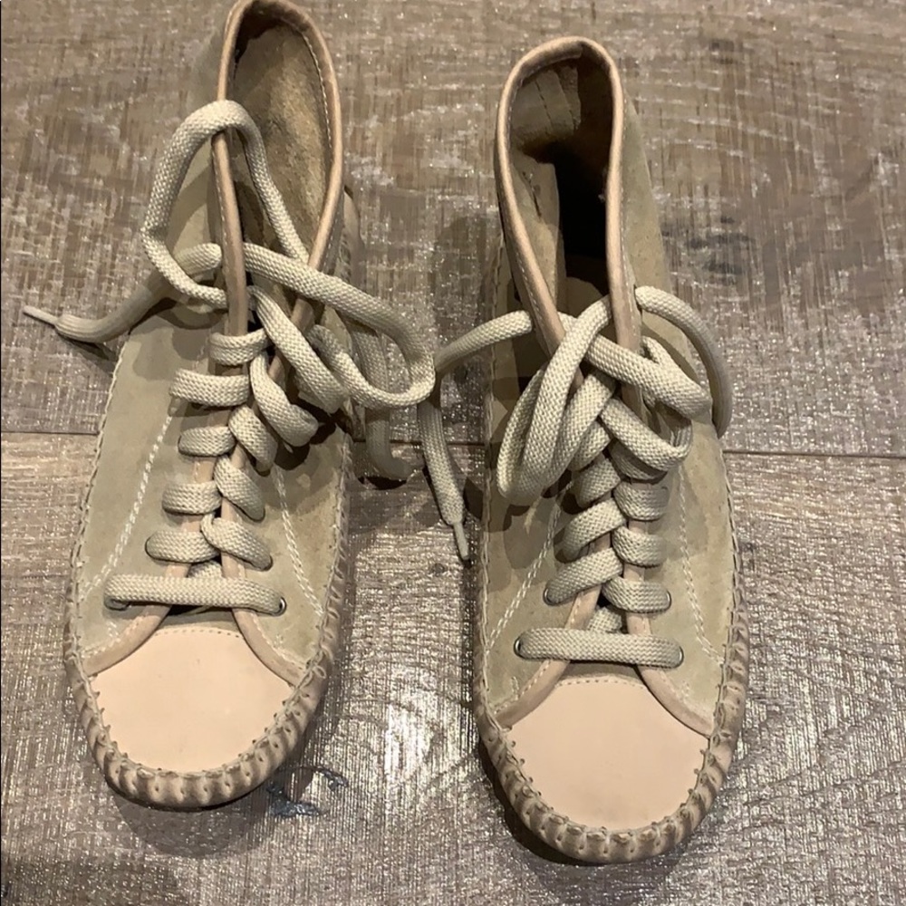 Ladies See by Chloe beige suede lace ups